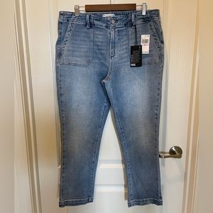 NWT Women’s Paige Vintage Mayslie Straight Ankle Jean size 32